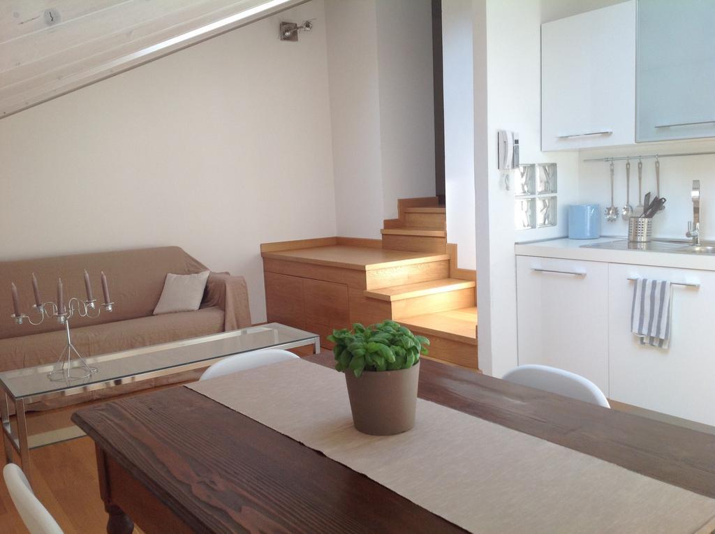 Apartment 23 Como Szoba fotó